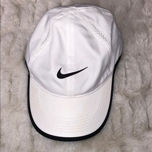 nike golf hat